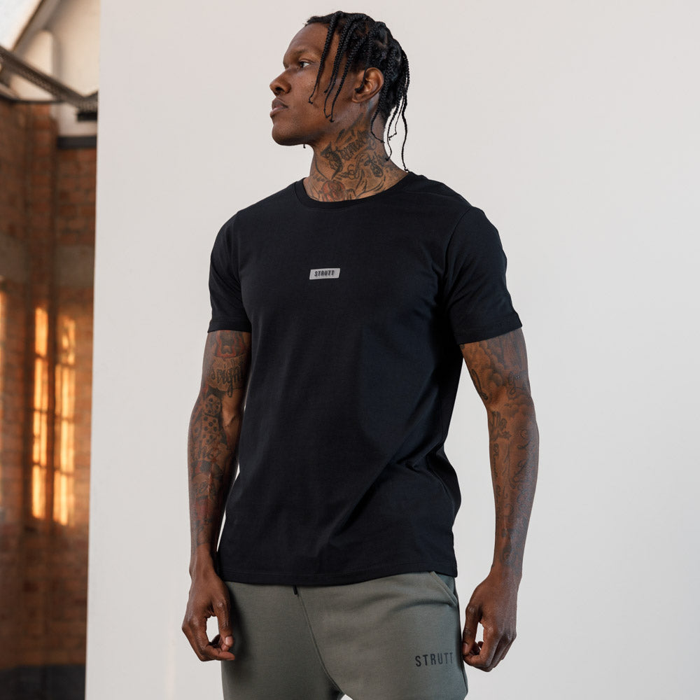 Mineral Fitted T-shirt - Black