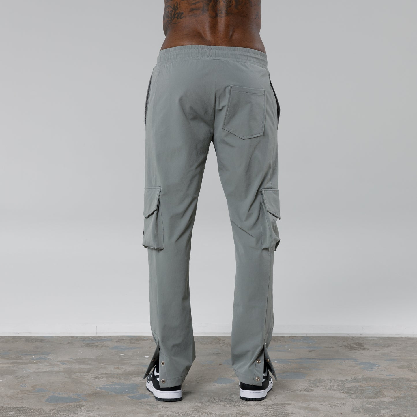 Snap Pocket Cargo Pants - Grey